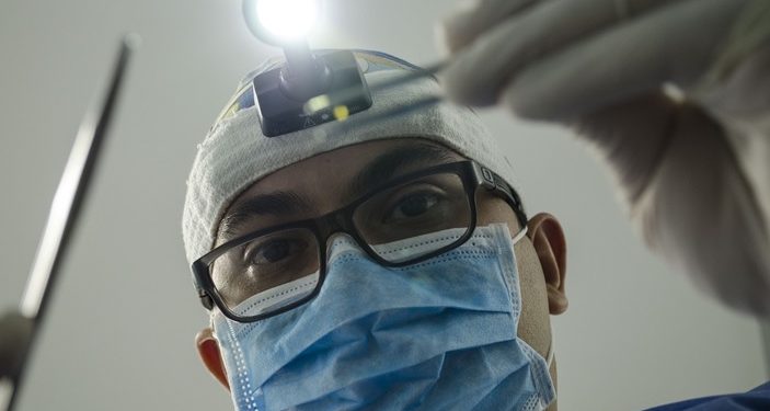 Popular Methods of Professional Dental Teeth Whitening